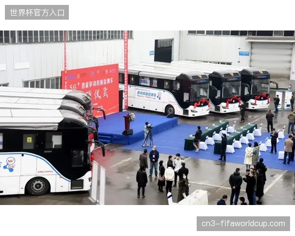 为什么顶级路跑赛事仍难以破解医疗救援车与观众入场流线的冲突？